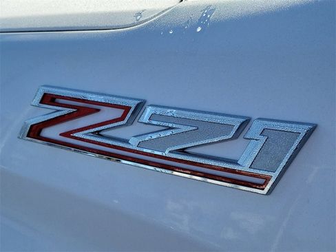 New 2026 Chevrolet Silverado 1500 RST w/ Z71 Off-Road Package image 24