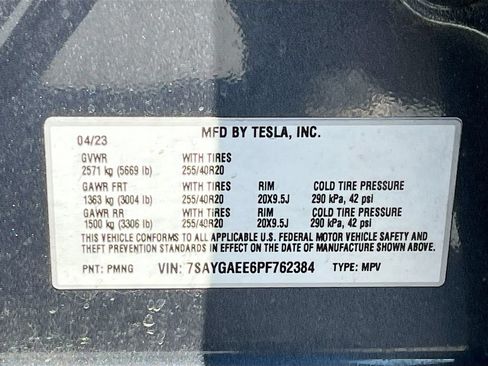 Used 2023 Tesla Model Y Long Range AWD/4WD image 33