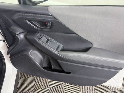 Used 2024 Subaru Crosstrek 2.0i Premium image 42