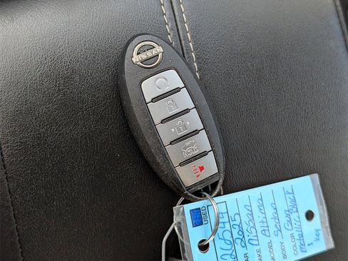 Used 2023 Nissan Altima 2.5 S image 29