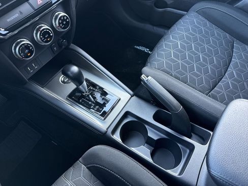 New 2026 Mitsubishi Outlander Sport ES image 18