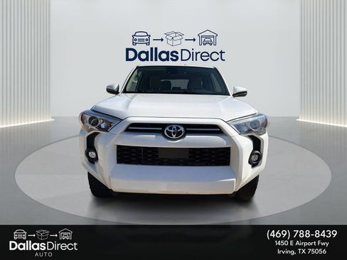 Used 2021 Toyota 4Runner SR5 image 3