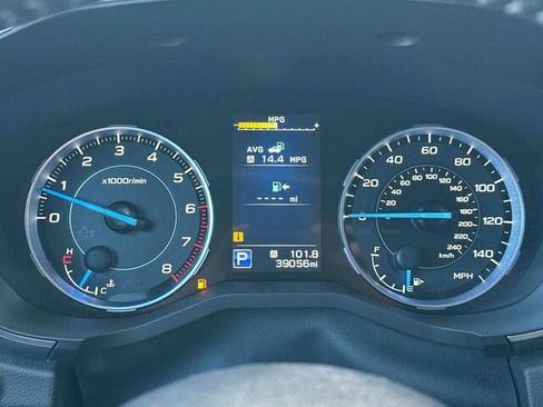 Used 2022 Subaru Ascent Limited w/ Technology Package image 32