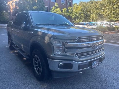 Used 2019 Ford F150 Lariat w/ Equipment Group 502A Luxury AWD/4WD image 3
