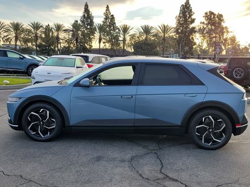 Certified 2023 Hyundai Ioniq 5 SE w/ Cargo Package image 3