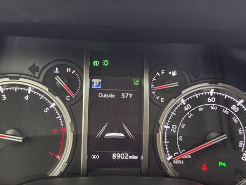 Used 2023 Toyota 4Runner Limited image 15