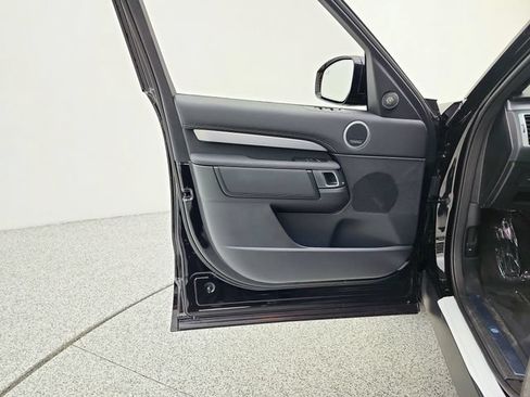 New 2026 Land Rover Discovery Limited Edition AWD/4WD image 27