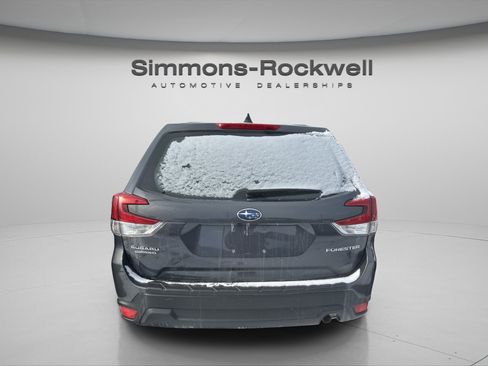 Used 2023 Subaru Forester image 5