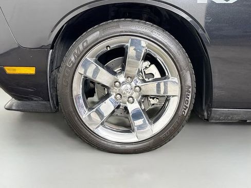 Used 2010 Dodge Challenger R/T RWD image 29