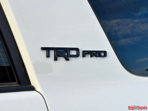 Used 2022 Toyota 4Runner TRD Pro AWD/4WD image 10