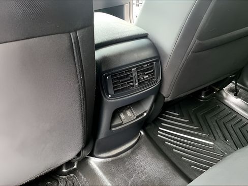 Used 2019 Honda CR-V EX image 29