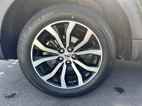 Certified 2025 Ford Explorer ST-Line AWD/4WD image 11
