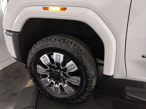 Used 2025 GMC Sierra 2500 Denali w/ Denali Reserve Package image 47