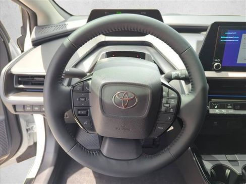 New 2026 Toyota Prius Plug-In Hybrid FWD image 14