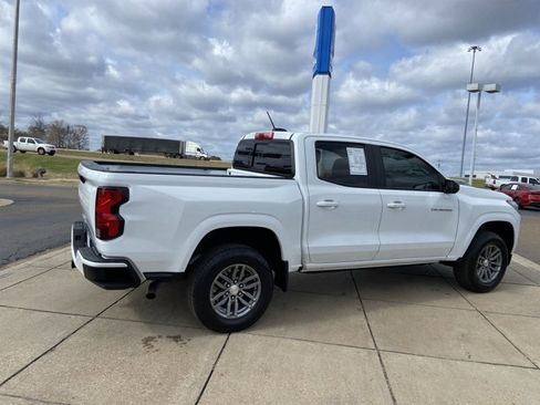 Used 2023 Chevrolet Colorado LT w/ LT Convenience Package image 11