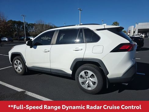 Used 2019 Toyota RAV4 LE image 5