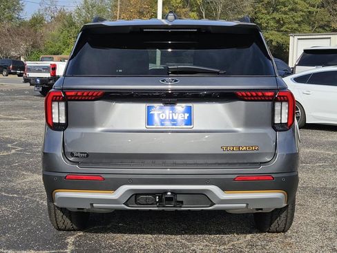 New 2026 Ford Explorer Tremor w/ Tremor Convenience Package image 8