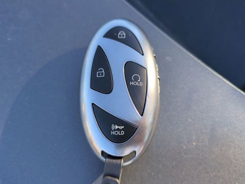 New 2026 Hyundai Tucson Limited image 39