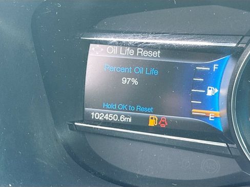Used 2016 Ford Explorer XLT w/ Equipment Group 201A AWD/4WD image 12