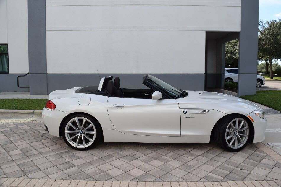 Used 2014 BMW Z4 sDrive35i RWD image 43