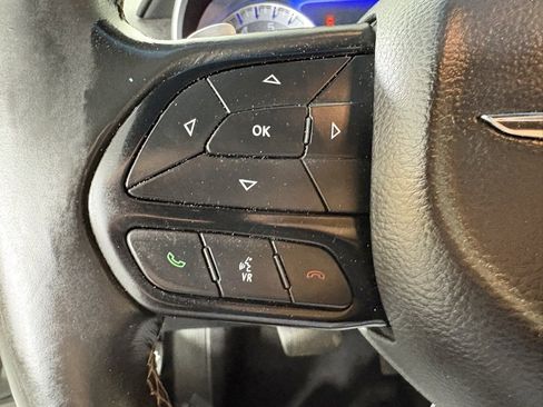 Used 2021 Chrysler 300 S image 23