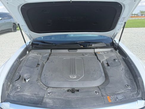 Certified 2024 Cadillac Lyriq Luxury w/ LPO, Floor Liner Package image 18