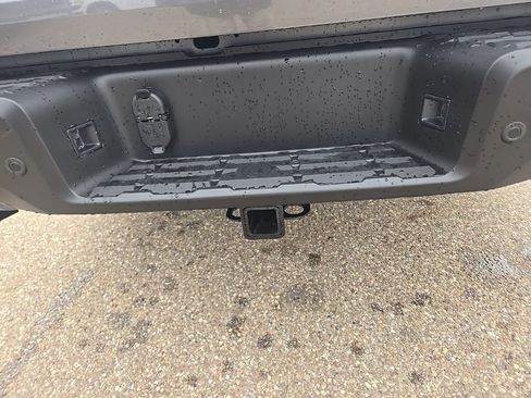 New 2026 Nissan Frontier SV w/ Tow Package image 31