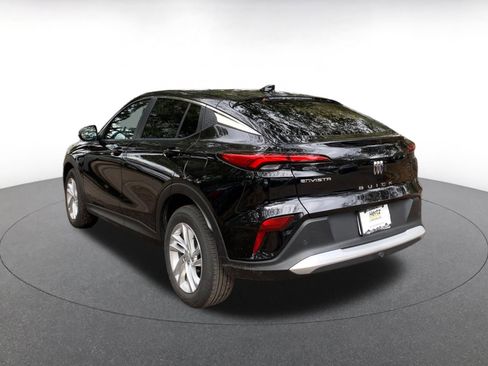 Used 2025 Buick Envista Preferred image 5