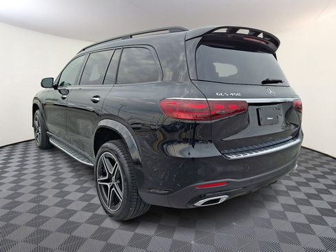Used 2026 Mercedes-Benz GLS 450 4MATIC image 3