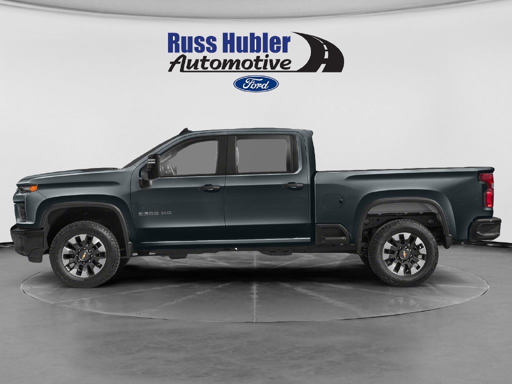 Used 2020 Chevrolet Silverado 2500 Custom w/ Custom Value Package AWD/4WD image 3