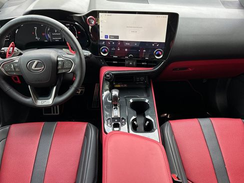 Used 2025 Lexus NX 450h+ F Sport image 17