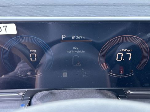 New 2026 Hyundai Kona SE image 29