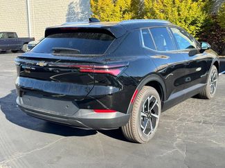 New 2026 Chevrolet Equinox EV LT video 3