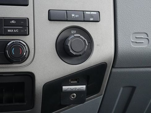 Used 2016 Ford F250 XLT w/ XLT Value Package image 19