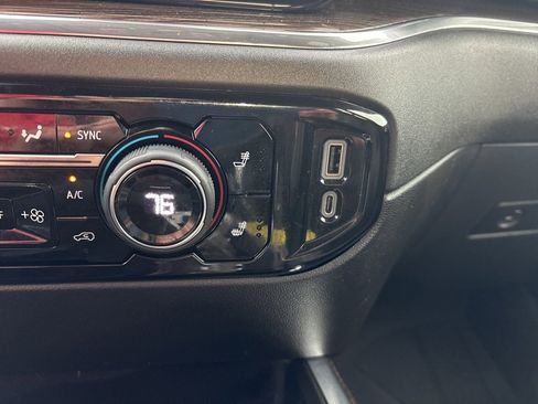 Used 2023 Chevrolet Silverado 1500 RST w/ Convenience Package II image 21