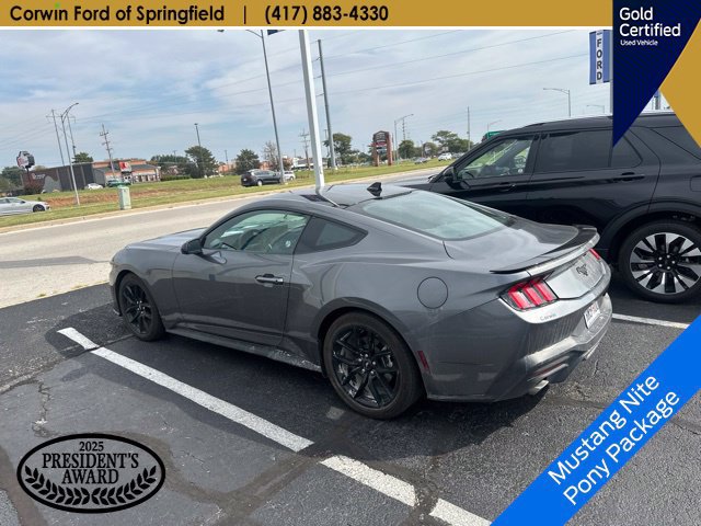 Used 2026 Ford Mustang Coupe w/ Mustang Nite Pony Package RWD image 8