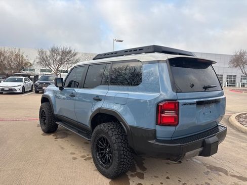 Certified 2024 Toyota Land Cruiser image 7