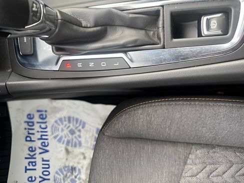 Used 2022 Chevrolet Equinox LT image 28