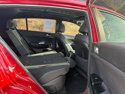 Used 2022 Kia Sportage Nightfall Edition w/ Nighfall AWD Premium Package image 30