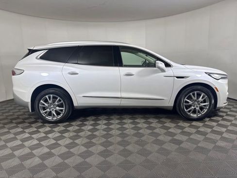 Used 2023 Buick Enclave Premium w/ Experience Buick Package AWD/4WD image 2