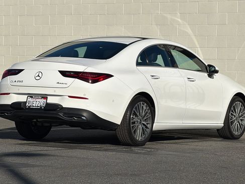 Certified 2025 Mercedes-Benz CLA 250 4MATIC image 4