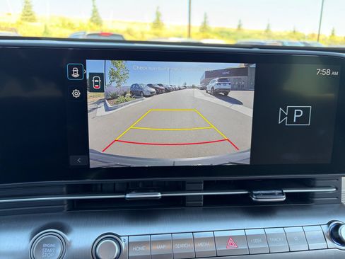 Used 2025 Hyundai Kona SEL AWD/4WD image 27