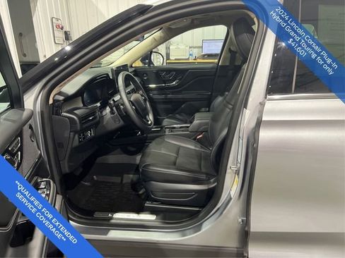 Used 2024 Lincoln Corsair Grand Touring w/ Equipment Group 302A image 9