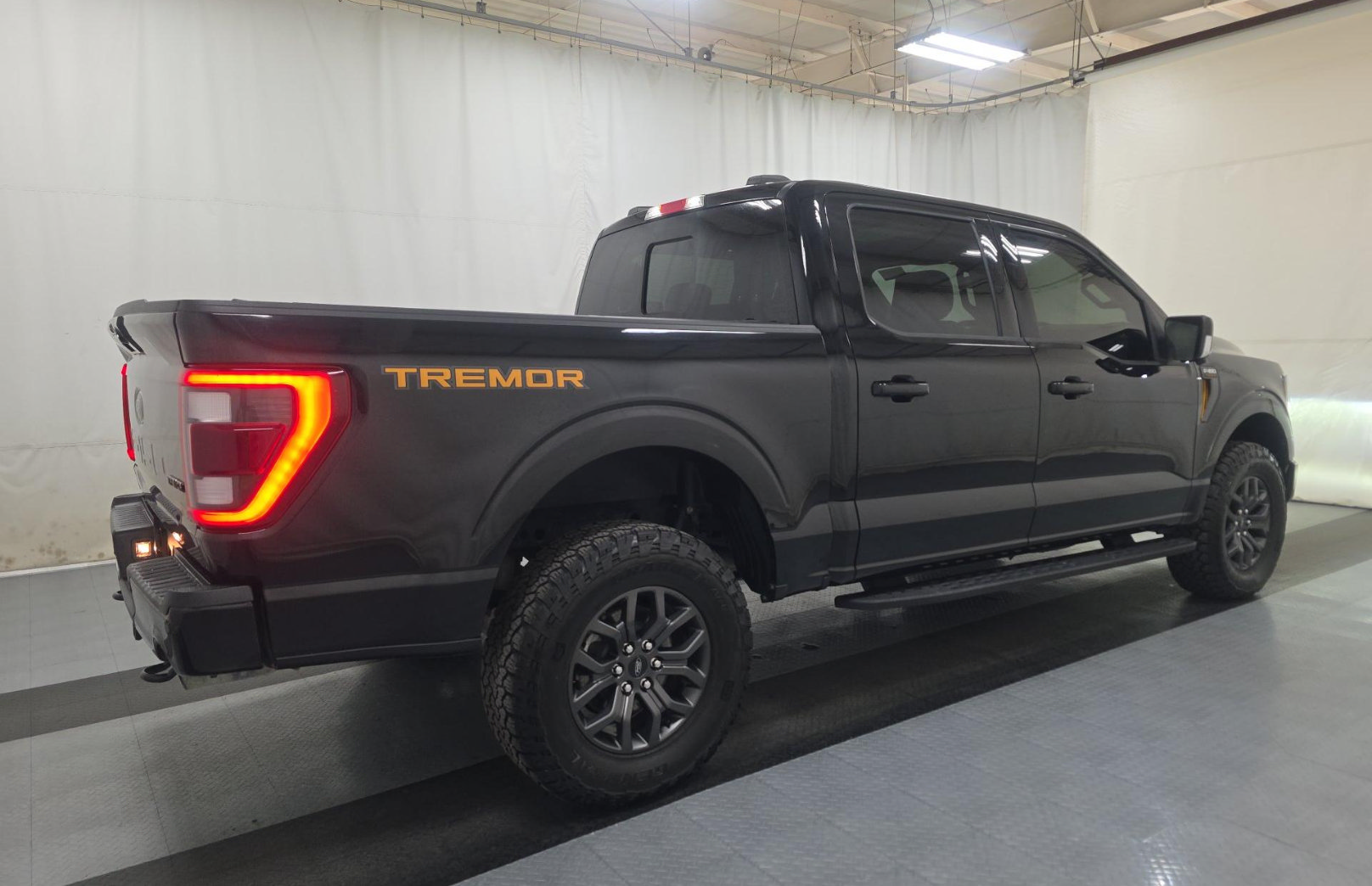 Used 2023 Ford F150 Tremor w/ Equipment Group 402A High AWD/4WD image 4