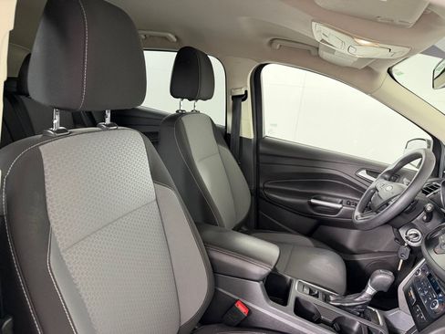 Used 2017 Ford Escape SE FWD image 22