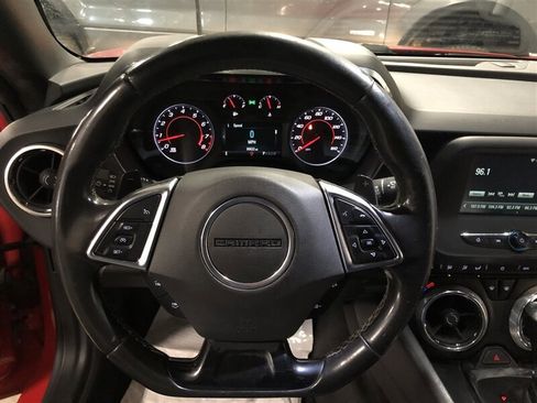 Used 2018 Chevrolet Camaro LT image 8