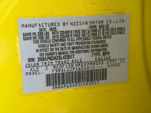 Certified 2025 Nissan Kicks SR image 27