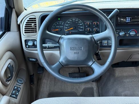 Used 1999 GMC Yukon 4WD 4-Door image 14