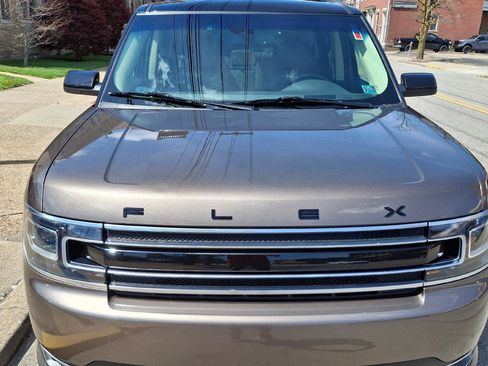 Used 2019 Ford Flex Limited w/ Equipment Group 301A image 2
