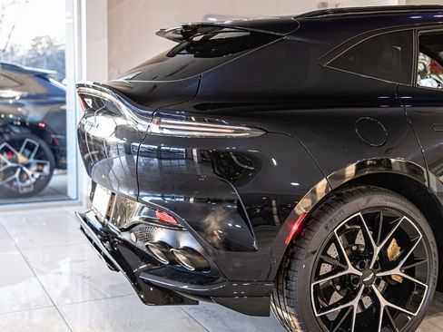 New 2026 Aston Martin DBX 707 image 12